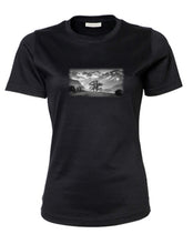 Lade das Bild in den Galerie-Viewer, Reichenbach - Bio-Baumwolle Damen T-Shirt