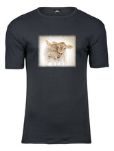 Lade das Bild in den Galerie-Viewer, Kälble Zwillingspaar - Bio-Baumwolle Herren T-Shirt