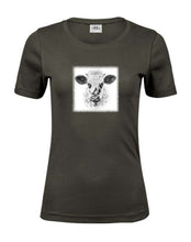 Lade das Bild in den Galerie-Viewer, Portrait Jaqueline - Bio-Baumwolle Damen T-Shirt
