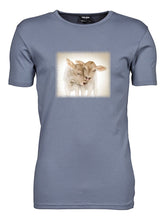 Lade das Bild in den Galerie-Viewer, Kälble Zwillingspaar - Bio-Baumwolle Herren T-Shirt