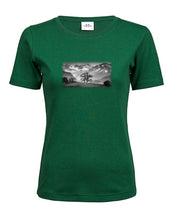 Lade das Bild in den Galerie-Viewer, Reichenbach - Bio-Baumwolle Damen T-Shirt