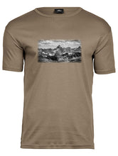 Lade das Bild in den Galerie-Viewer, Hochvogel - Bio-Baumwolle Herren T-Shirt