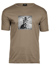Lade das Bild in den Galerie-Viewer, Junge Kuh - Bio-Baumwolle Herren T-Shirt