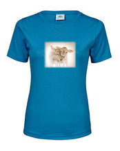 Lade das Bild in den Galerie-Viewer, Kälble Zwillingspaar - Bio-Baumwolle Damen T-Shirt