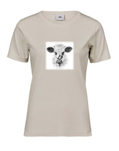 Lade das Bild in den Galerie-Viewer, Portrait Jaqueline - Bio-Baumwolle Damen T-Shirt
