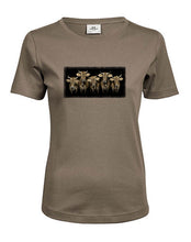 Lade das Bild in den Galerie-Viewer, 5 Allgäuer Damen - Bio-Baumwolle Damen T-Shirt

