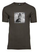 Lade das Bild in den Galerie-Viewer, Junge Kuh - Bio-Baumwolle Herren T-Shirt
