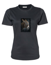 Lade das Bild in den Galerie-Viewer, Esel Erich - Bio-Baumwolle Damen T-Shirt
