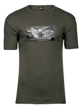 Lade das Bild in den Galerie-Viewer, Reichenbach - Bio-Baumwolle Herren T-Shirt
