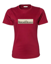 Lade das Bild in den Galerie-Viewer, Herde bei Oberstdorf - Bio-Baumwolle Damen T-Shirt
