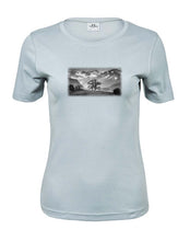 Lade das Bild in den Galerie-Viewer, Reichenbach - Bio-Baumwolle Damen T-Shirt
