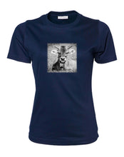 Lade das Bild in den Galerie-Viewer, Junge Kuh - Bio-Baumwolle Damen T-Shirt
