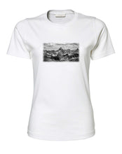 Lade das Bild in den Galerie-Viewer, Hochvogel - Bio-Baumwolle Damen T-Shirt
