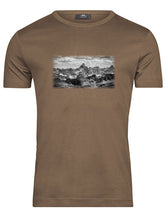 Lade das Bild in den Galerie-Viewer, Hochvogel - Bio-Baumwolle Herren T-Shirt
